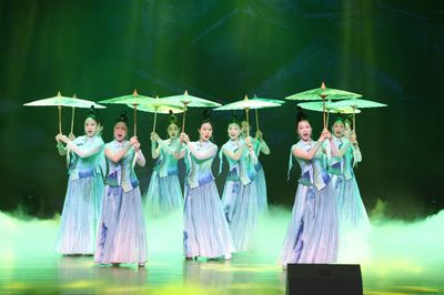 大地情深暖灣區(qū)，群眾文藝綻芳華 —— 記全國優(yōu)秀群眾文藝作品示范性巡演深圳專場